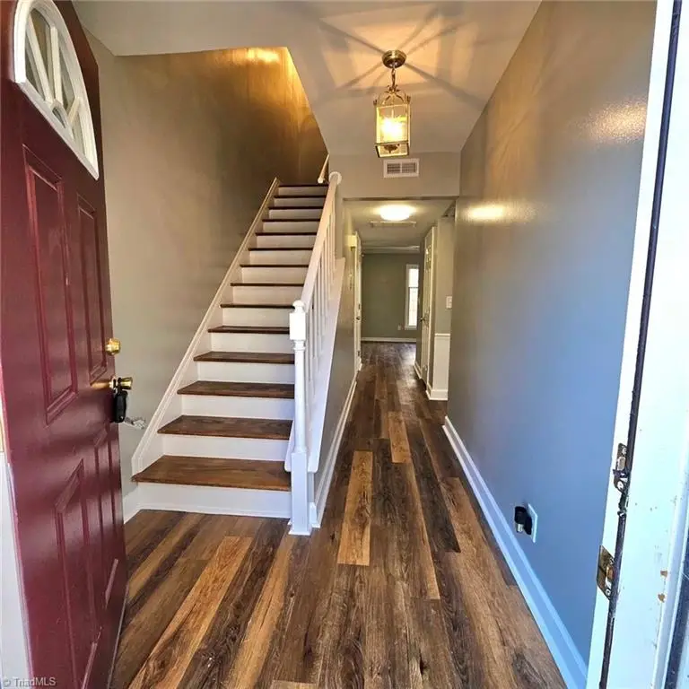 3959 #E Valley Court, Winston Salem, NC 27106 - #2