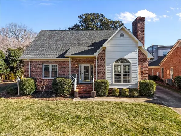 5 Northline Place, Greensboro, NC 27410