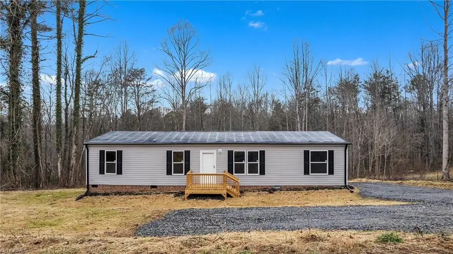 2113 Green Haven Court, Morganton, NC 28655 - Image #2