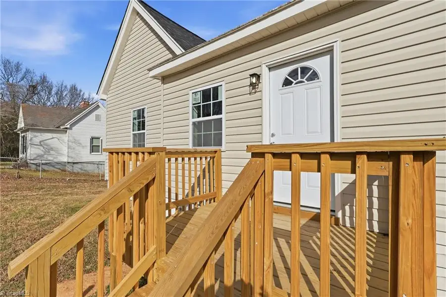 408 Seaman Street, Winston Salem, NC 27103 - #2