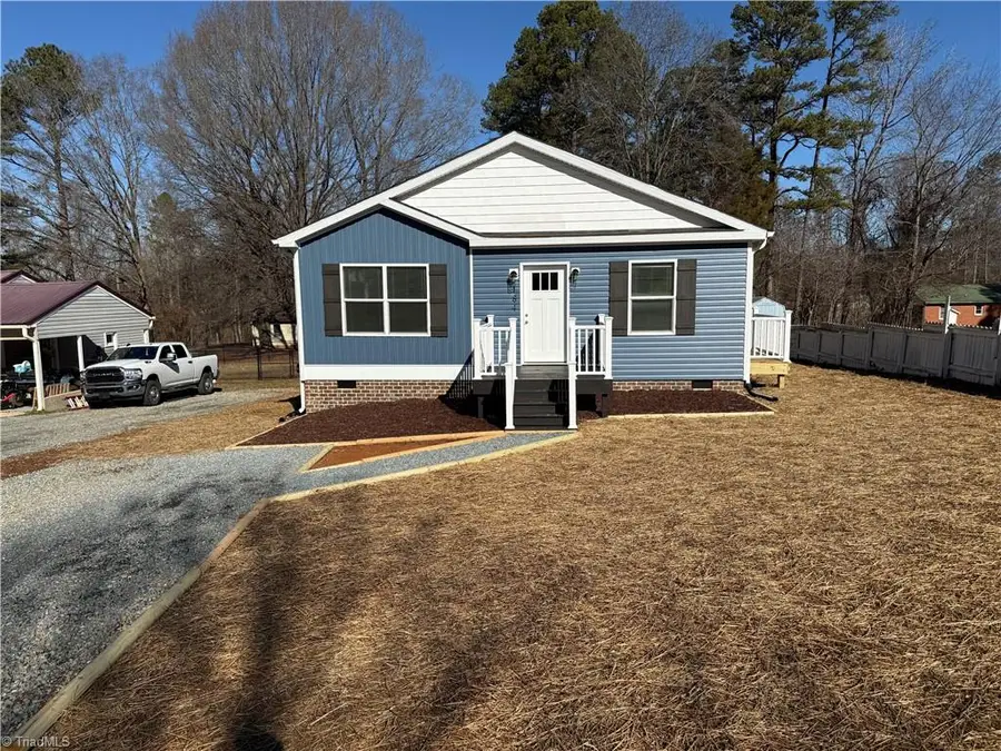 184 First Circle, Lexington, NC 27292 - #2