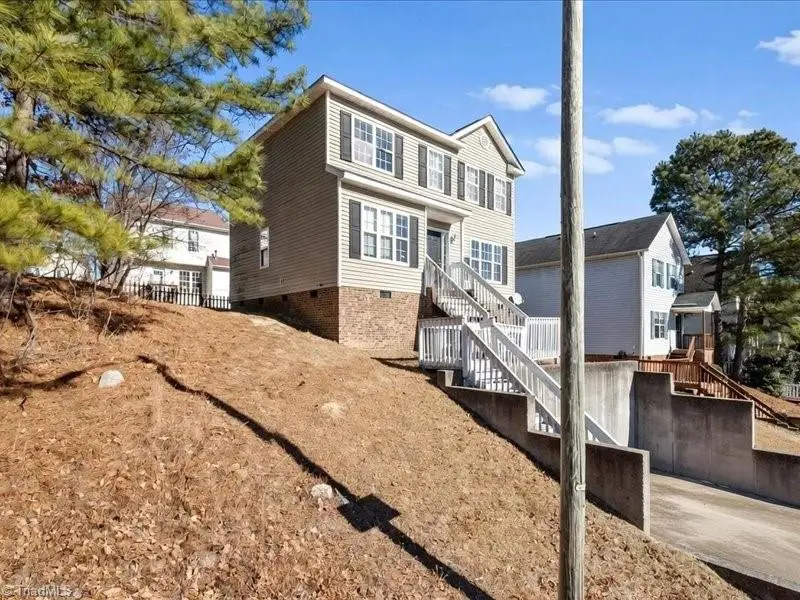 4720 Valley Stream Drive, Raleigh, NC 27616 - #3