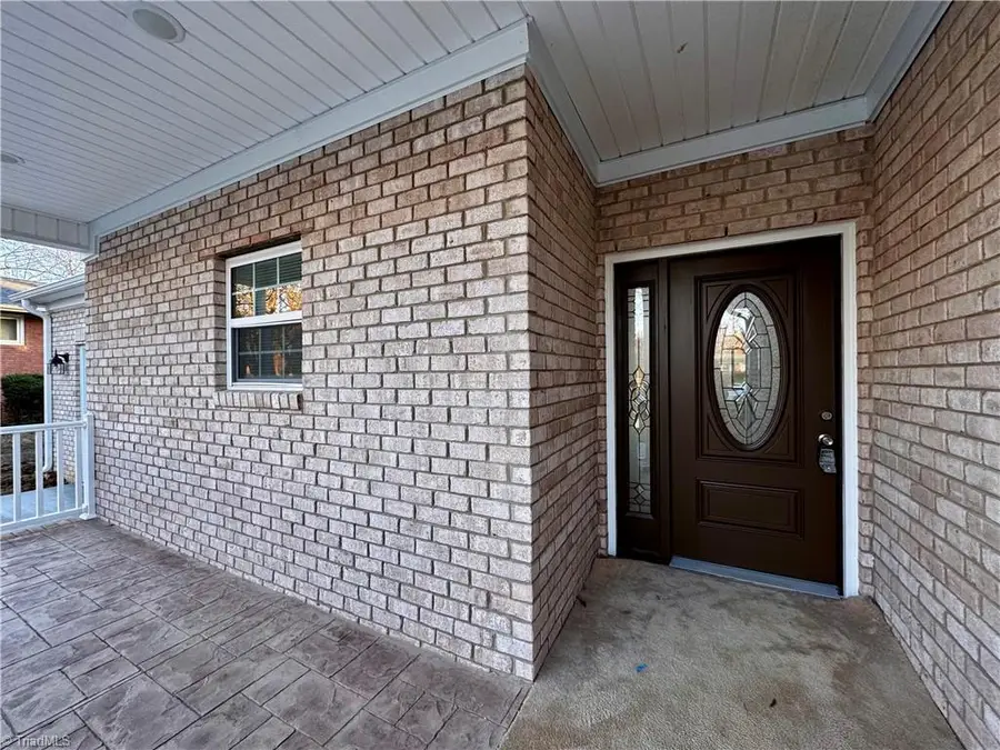 4218 Farlow Drive, Greensboro, NC 27406 - Image #3
