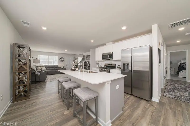 6015 Red Pheasant Drive, Kernersville, NC 27284 - Image #3