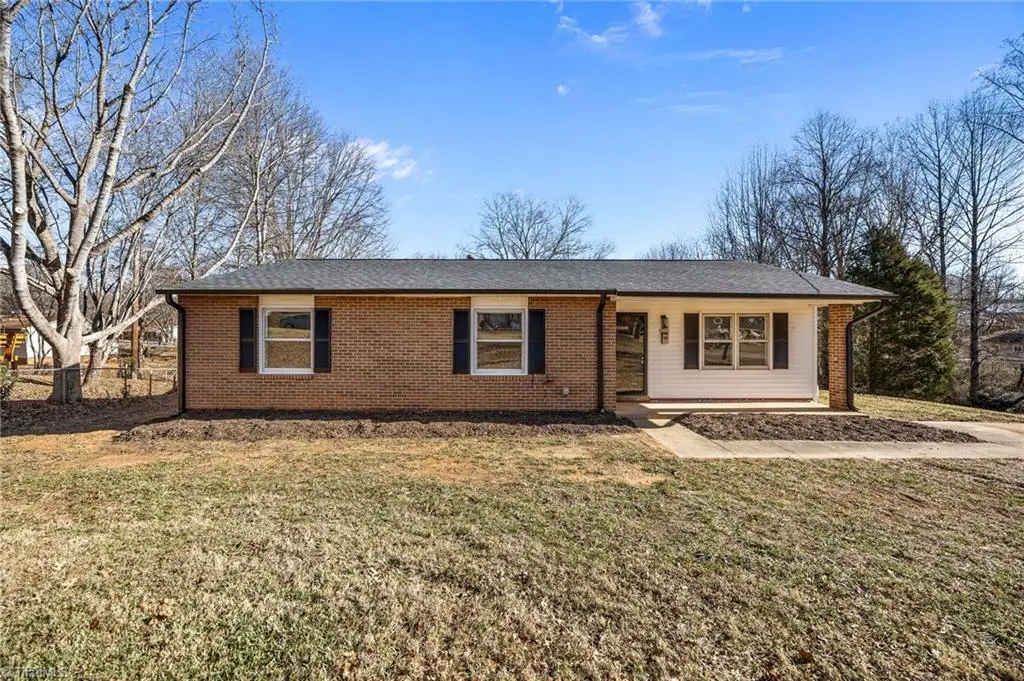 5207 Butterfield Drive, Winston Salem, NC 27105 - Image #1
