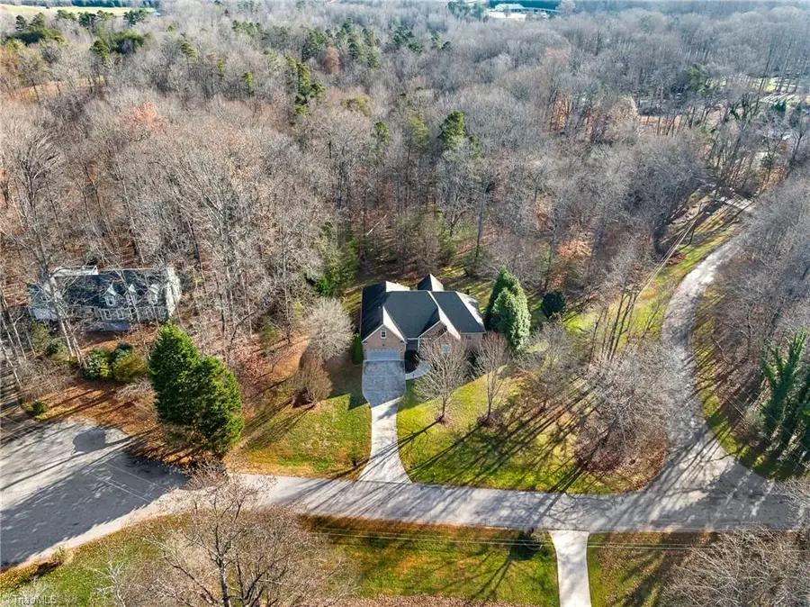 5400 Brittainywood Road, Kernersville, NC 27284 - Image #2