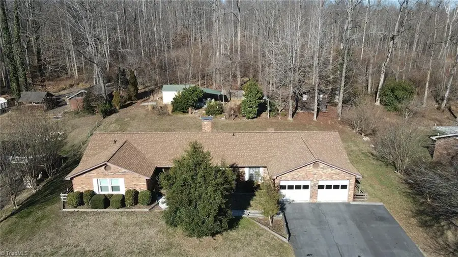 1055 Whispering Pines Drive, Kernersville, NC 27284 - Image #3