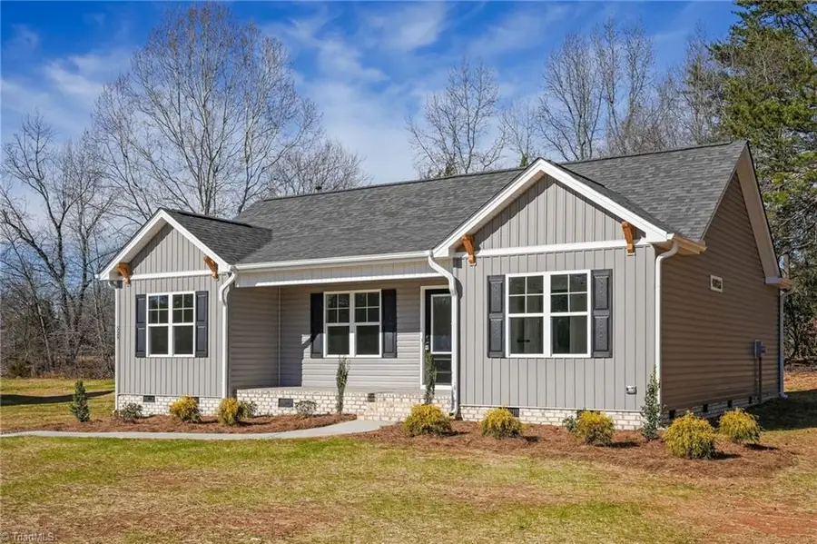 529 Grooms Road, Reidsville, NC 27320 - Image #3