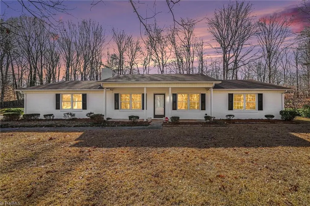 438 Knightwood Court, Kernersville, NC 27284 - Image #1