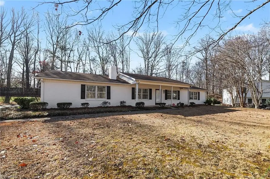 438 Knightwood Court, Kernersville, NC 27284 - Image #2