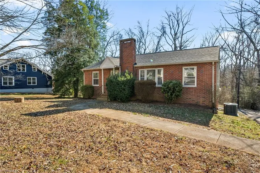 3624 Yadkinville Road, Winston Salem, NC 27106 - Image #2