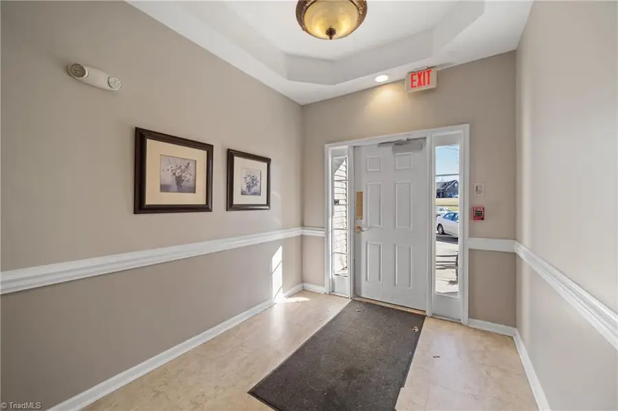 6901 Hanesbrook Circle #102, Clemmons, NC 27012 - Image #3