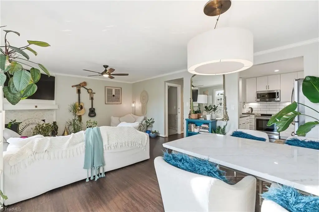 867 Brookleigh Court, Winston Salem, NC 27104 - Image #1