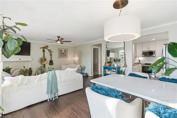 867 Brookleigh Court, Winston-Salem, NC 27104