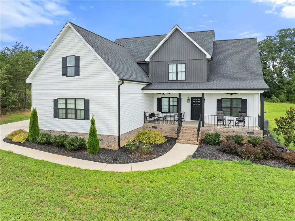 7412 Kingsley Place, Stokesdale, NC 27357 - Image #1