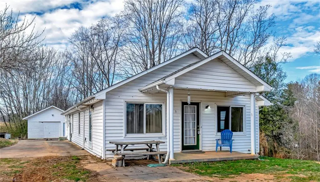 139 Juniper Lane, North Wilkesboro, NC 28659 - Image #1