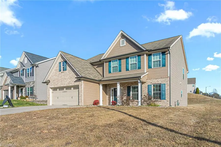 3674 Hayfield Court, Thomasville, NC 27360 - Image #2
