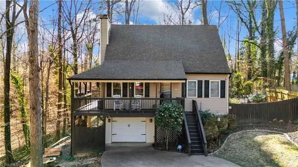 3137 Russell Way Lane, Winston-Salem, NC 27127