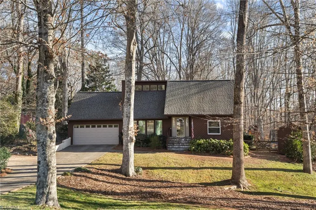 813 Horncastle Road, Winston Salem, NC 27104 - Image #1