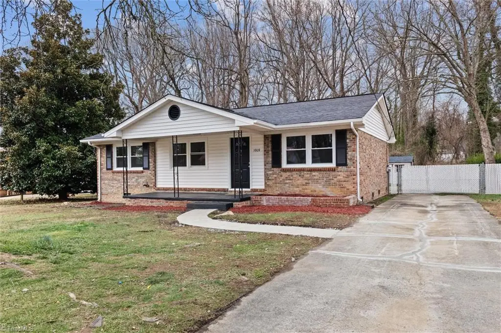 3909 Kipling Drive, Greensboro, NC 27407 - Image #1