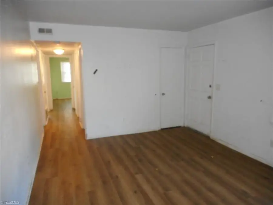 908 Ashe Street, Greensboro, NC 27406 - Image #2
