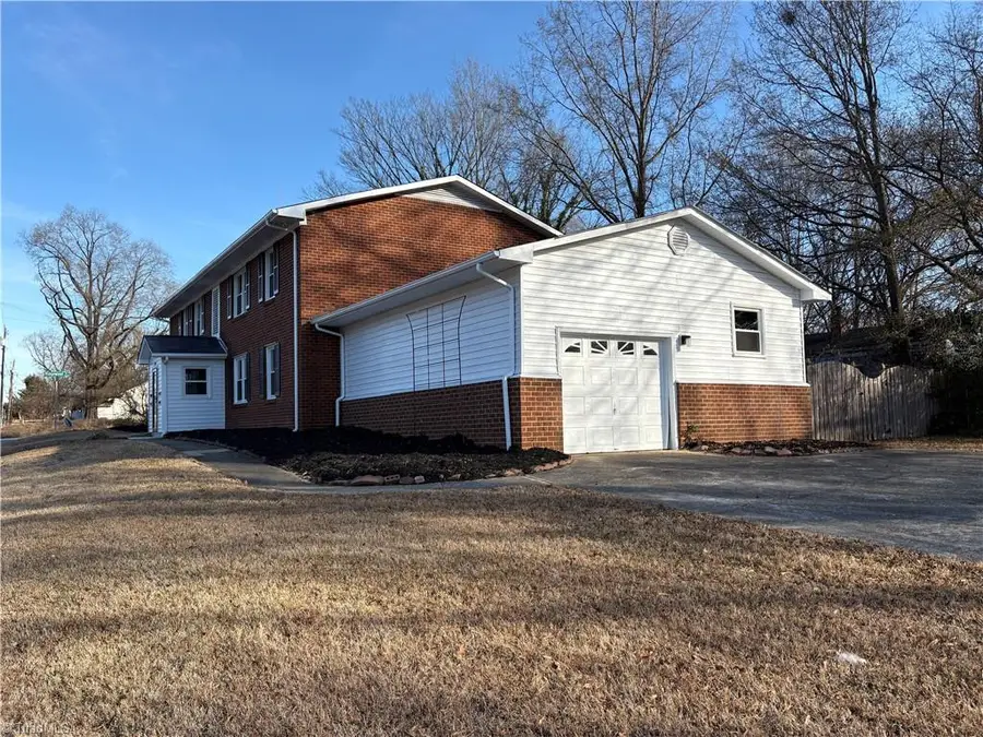 1406 Ohenry Boulevard, Greensboro, NC 27405 - Image #3