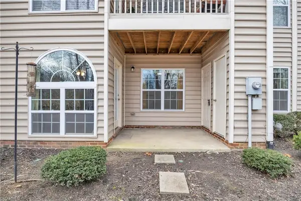 6702 W Friendly Avenue #3C, Greensboro, NC 27410