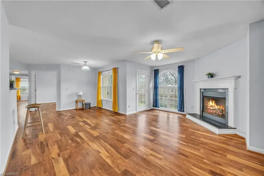 6702 W Friendly Avenue #3C, Greensboro, NC 27410 - Image #3