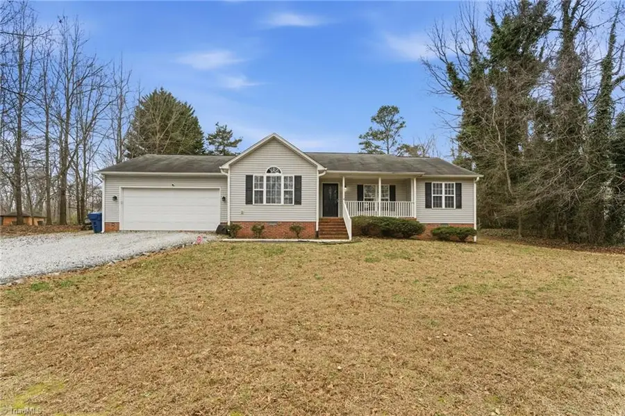 6404 Brookline Drive, Pleasant Garden, NC 27313 - Image #2