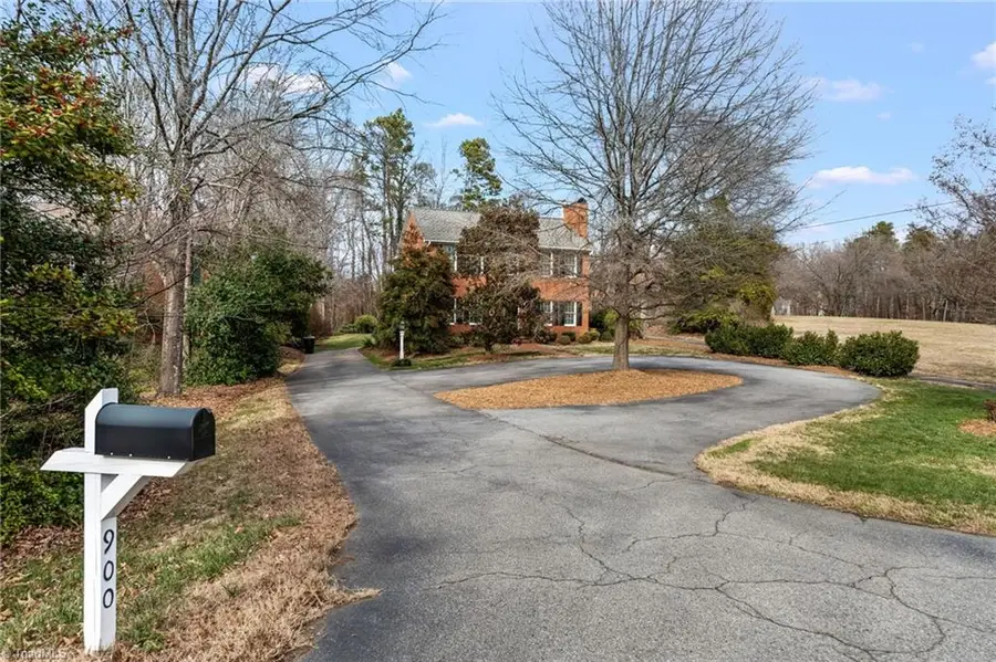 900 W Lexington Avenue, High Point, NC 27262 - Image #2
