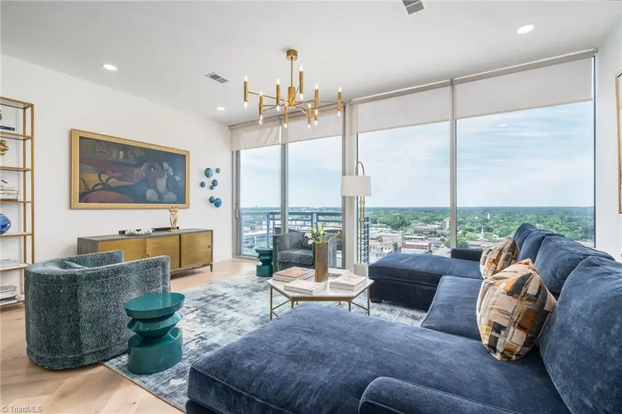 201 N Elm Street #1401, Greensboro, NC 27401 - Image #2