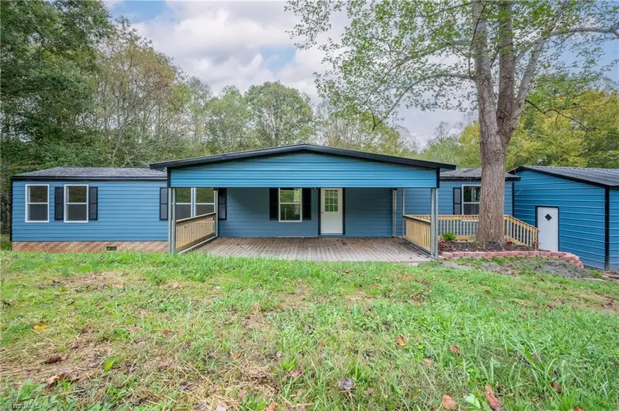 157 Cedar Point Drive, Mount Airy, NC 27030 - #2