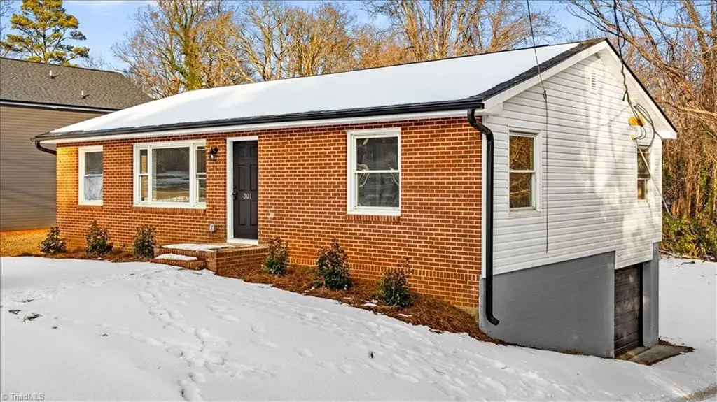 301 Lindbergh Street, Winston Salem, NC 27104 - #1
