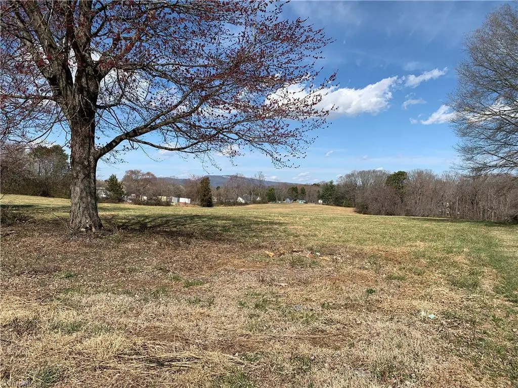 00 W King Street, King, NC 27021 - #1