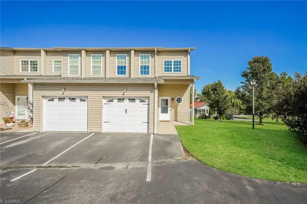 307 Skiles Heights #I, Thomasville, NC 27360 - #1