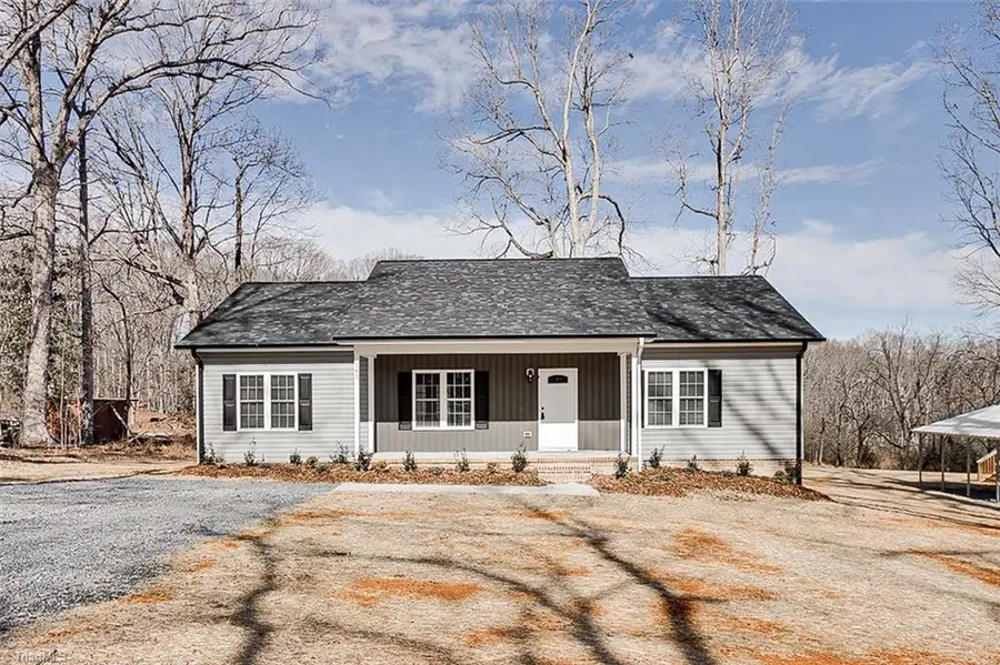 543 Hawthorne Drive, Asheboro, NC 27205 - #2