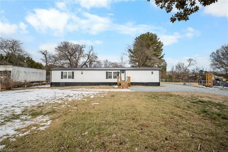 5370 N Nc Highway 150, Lexington, NC 27295 - #2