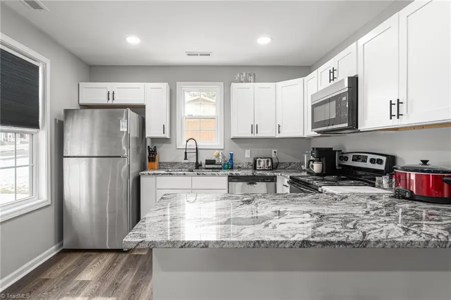 700 English Street, Thomasville, NC 27360 - #3