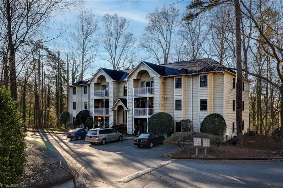 5934 Friendly Avenue, Greensboro, NC 27410 - #3