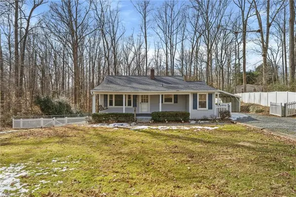 7950 Dull Road, Clemmons, NC 27012