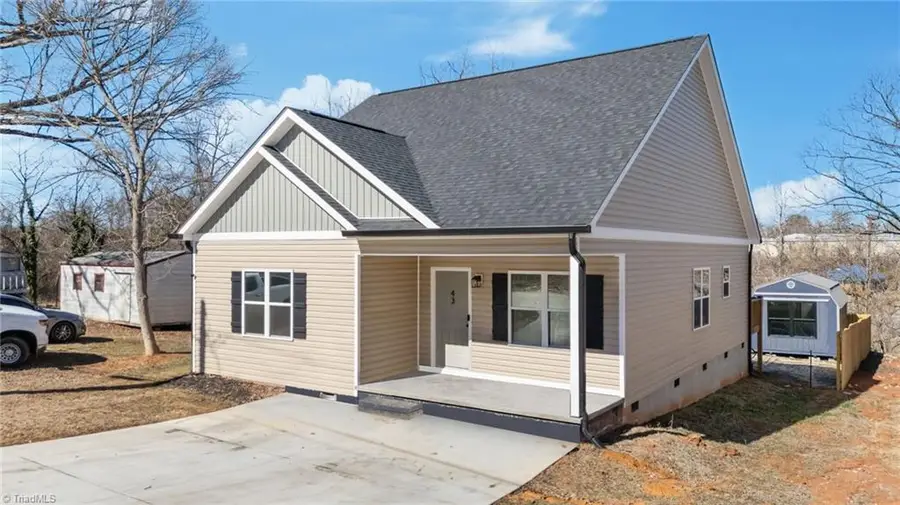 43 Robbins Circle, Lexington, NC 27292 - #3