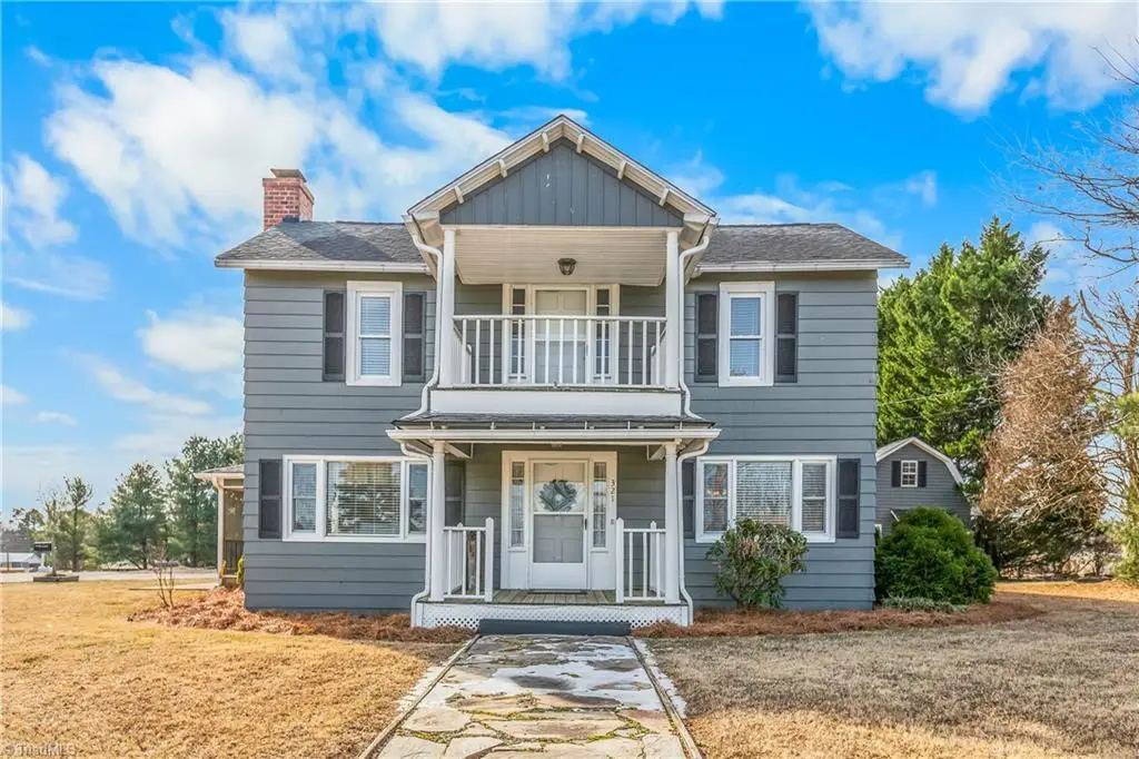 321 W Main Street, East Bend, NC 27018 - #1