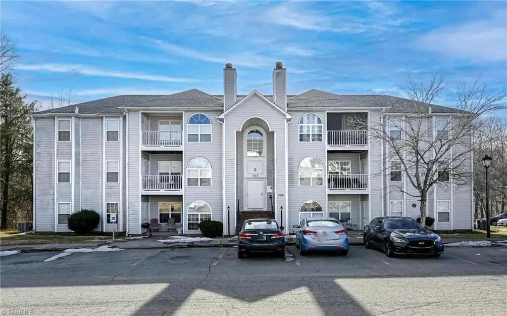 514 Rivertree Lane, Winston Salem, NC 27103 - #1