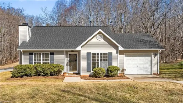 6867 Ironwood Circle, Greensboro, NC 27410