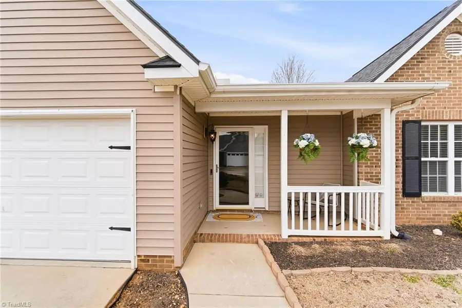 5010 Longridge Drive, Kernersville, NC 27284 - #3