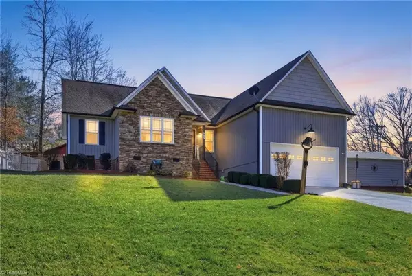 804 Montgomery Court, Walnut Cove, NC 27052