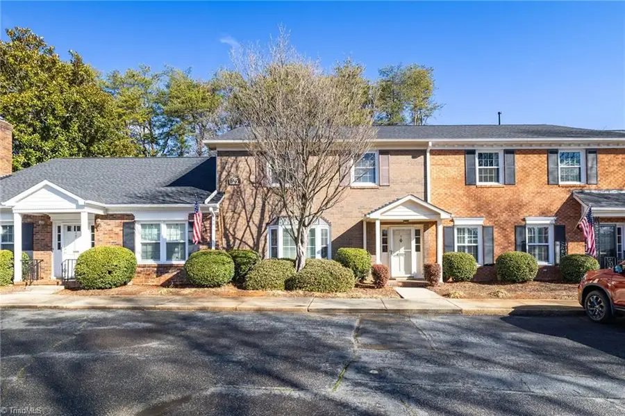 25 Fountain Manor Drive #B, Greensboro, NC 27405 - #2