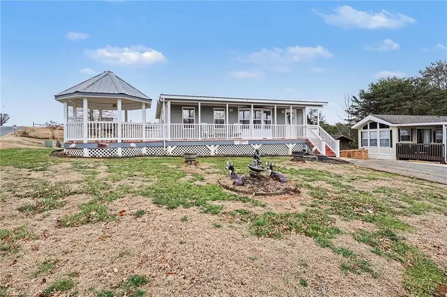 121 Grand View Drive, New London, NC 28127 - #3