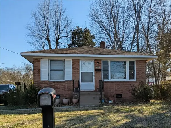 4004 Wooddale Lane, Greensboro, NC 27405