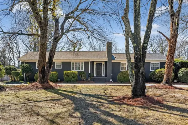 3244 Nottingham Road, Winston-Salem, NC 27104